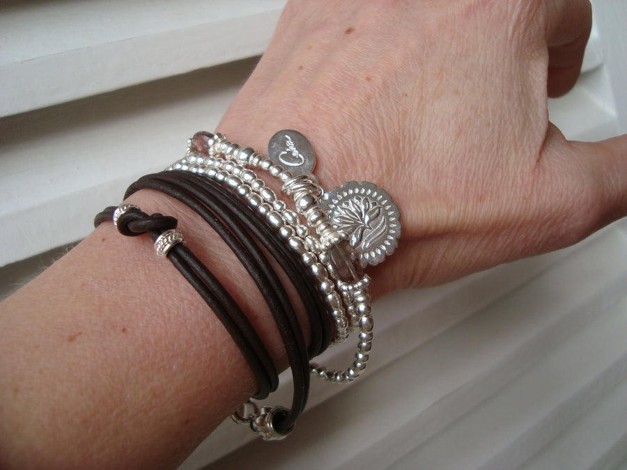 Kleinserie Leder-Armband LIEBESKNOTEN (Unikat)